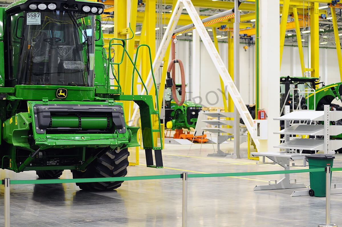 МЕГА-СТРОЙ – сборочный завод JOHN DEERE