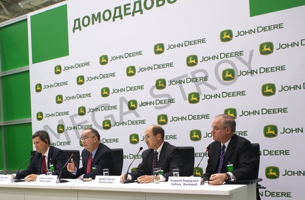МЕГА-СТРОЙ – сборочный завод JOHN DEERE